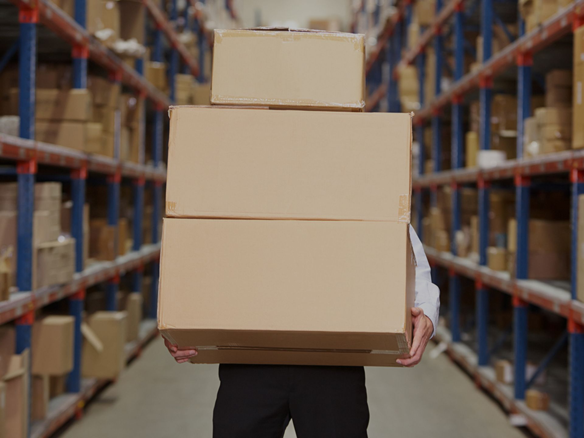 Heavy lifting contractors ⭐ Hire loaders for lifting heavy objects